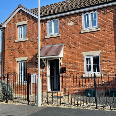 Stunning Large Detached Gloucester, 4 Beds, 3 Bedroom, 2 Bathroom Property, Nr Chelt, The Docks And Quays Sleeps 6 Esterno foto