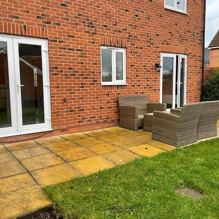 Stunning Large Detached Gloucester, 4 Beds, 3 Bedroom, 2 Bathroom Property, Nr Chelt, The Docks And Quays Sleeps 6 Esterno foto