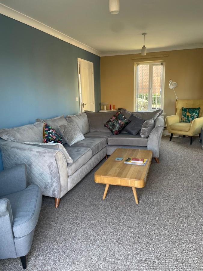 Stunning Large Detached Gloucester, 4 Beds, 3 Bedroom, 2 Bathroom Property, Nr Chelt, The Docks And Quays Sleeps 6 Esterno foto