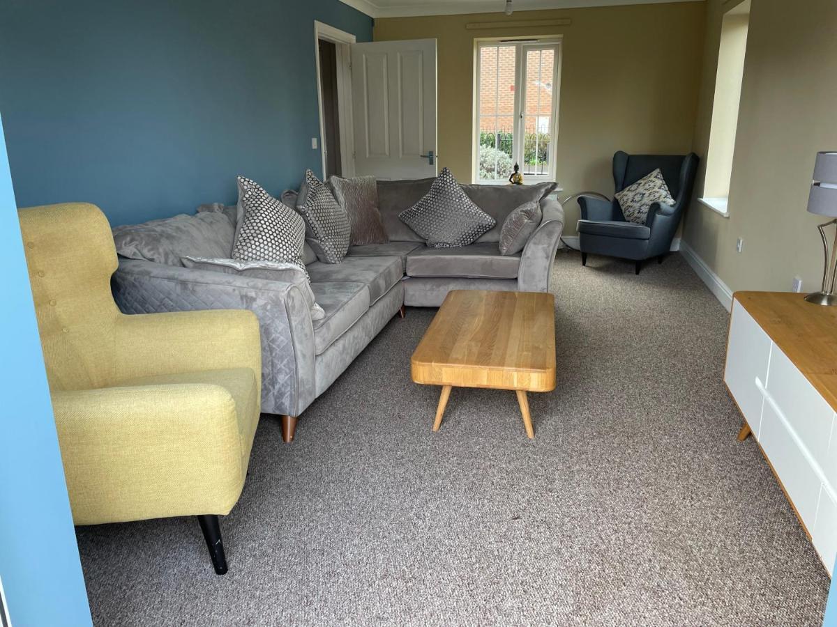 Stunning Large Detached Gloucester, 4 Beds, 3 Bedroom, 2 Bathroom Property, Nr Chelt, The Docks And Quays Sleeps 6 Esterno foto