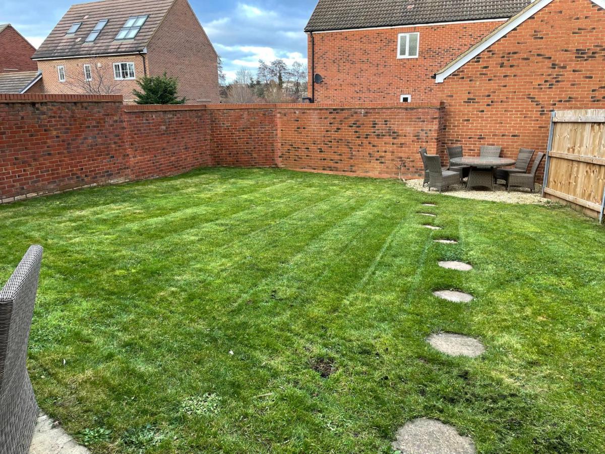 Stunning Large Detached Gloucester, 4 Beds, 3 Bedroom, 2 Bathroom Property, Nr Chelt, The Docks And Quays Sleeps 6 Esterno foto